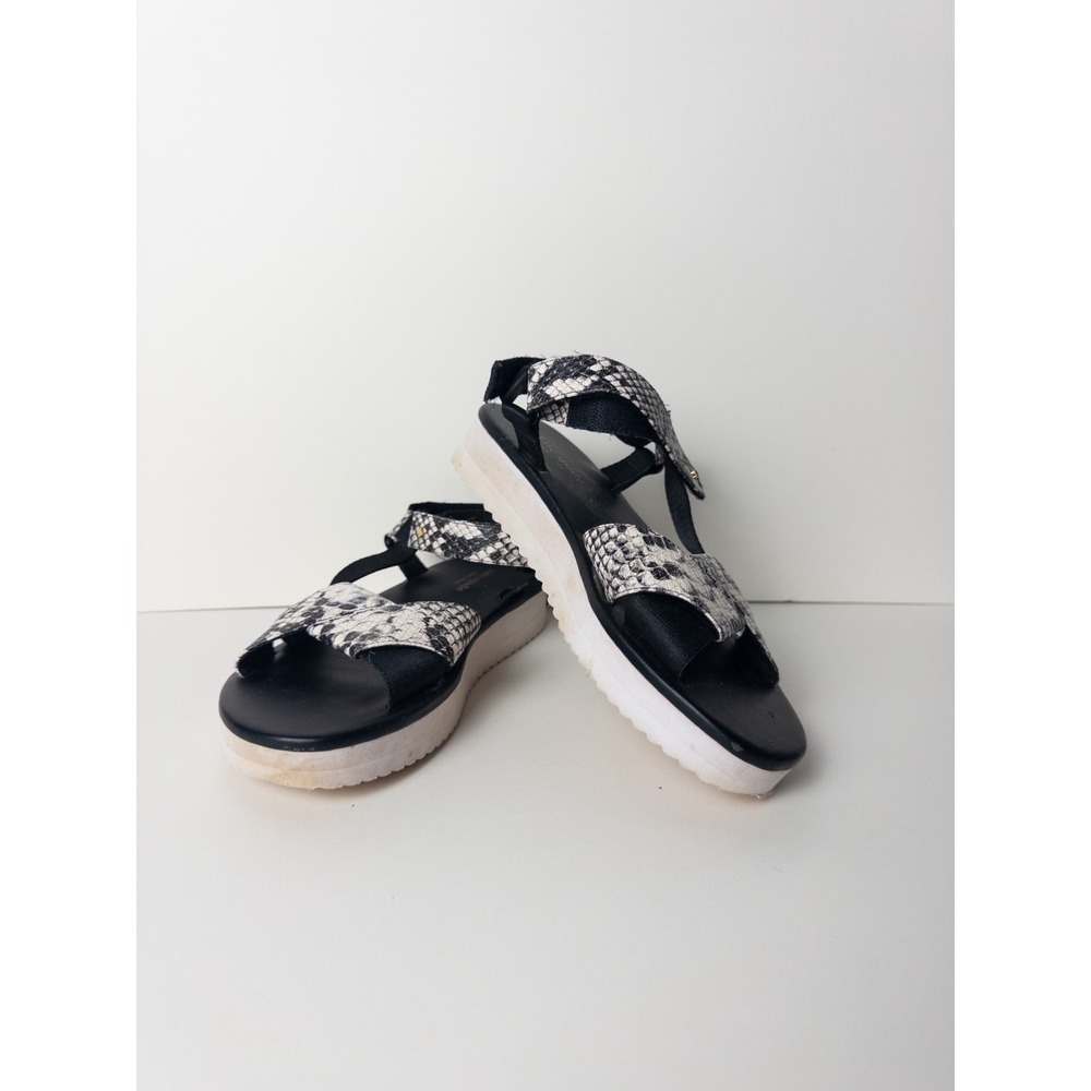 Kate Spade Charlee Black Pate Snakeskin Print Sandals US‎ 10